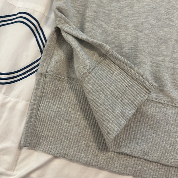 Maurice’s tunic length sweatshirt women’s size large - Picture 9 of 9